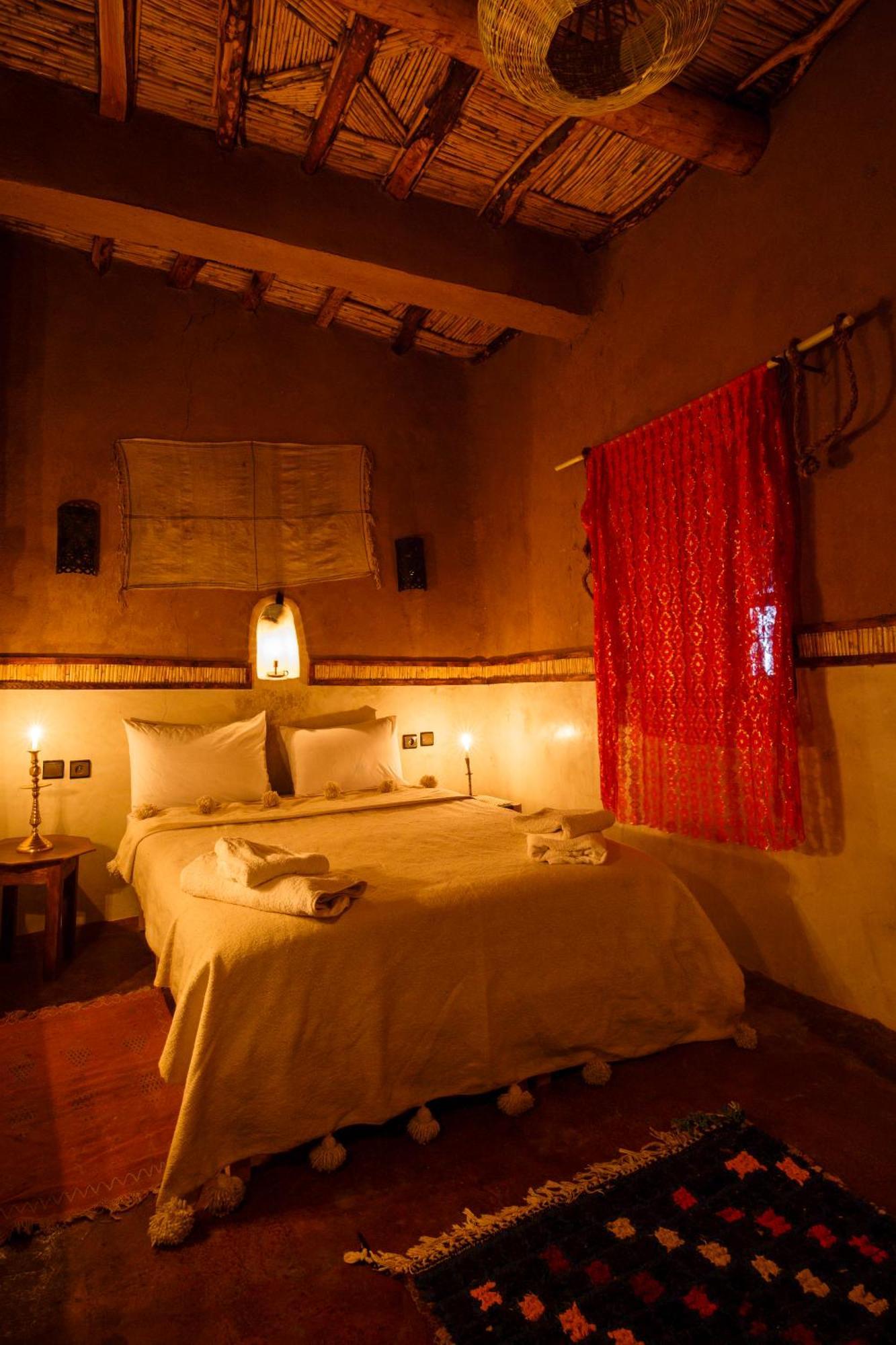 مبيت وإفطار آيت بن حدو Kasbah Tebi المظهر الخارجي الصورة