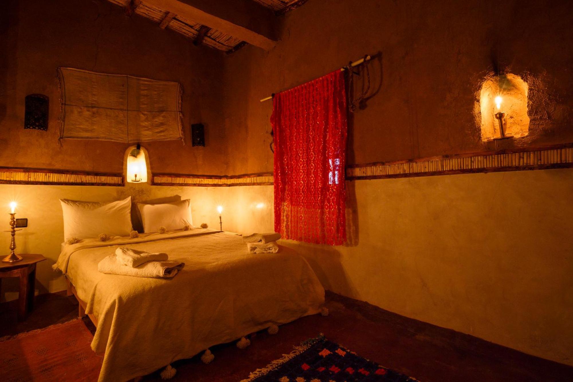 مبيت وإفطار آيت بن حدو Kasbah Tebi المظهر الخارجي الصورة
