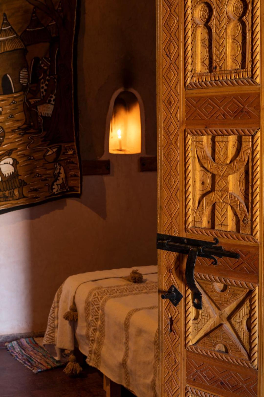 مبيت وإفطار آيت بن حدو Kasbah Tebi المظهر الخارجي الصورة
