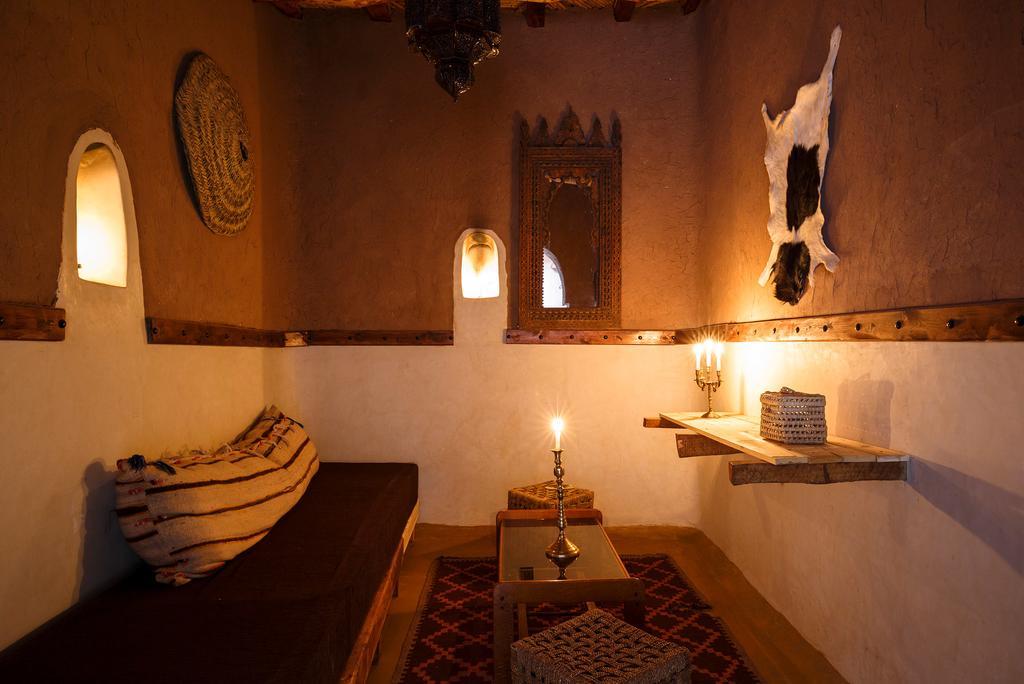 مبيت وإفطار آيت بن حدو Kasbah Tebi المظهر الخارجي الصورة